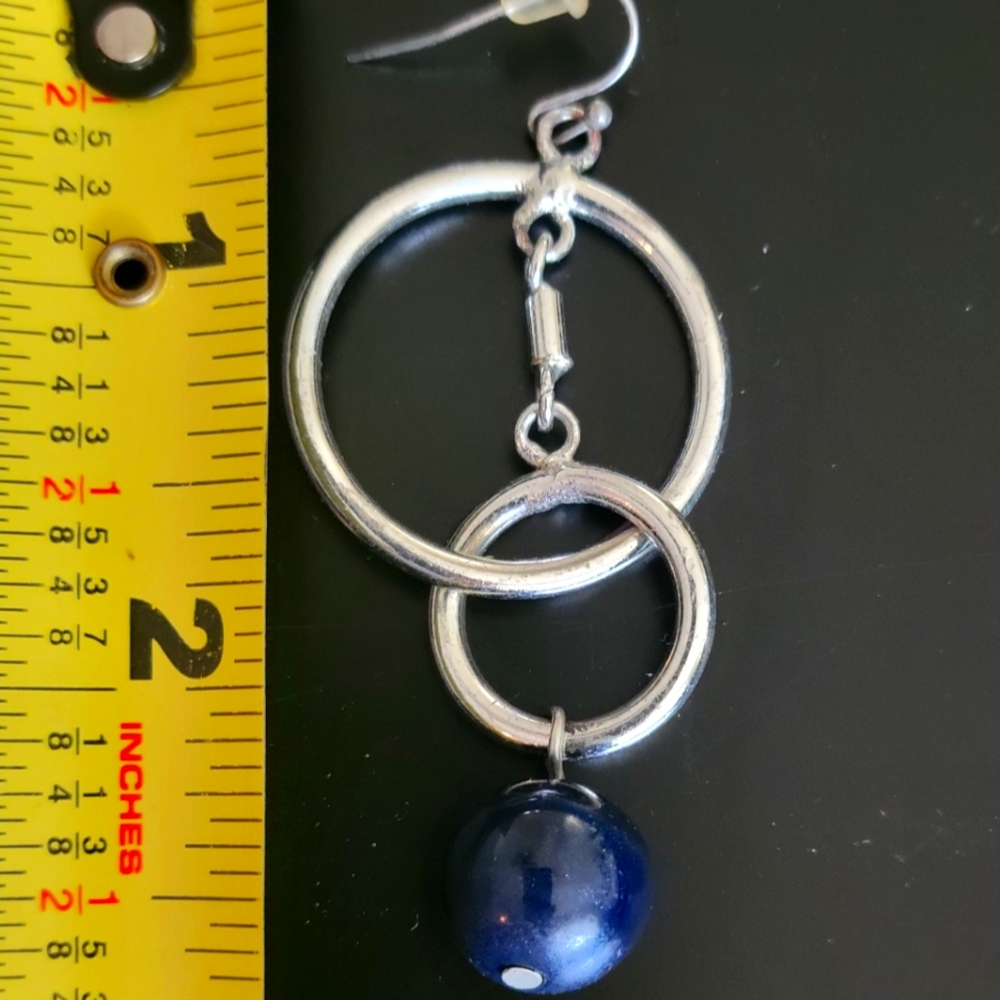 Elegant Silver and Blue Earrings Set - Picture 3 of 3